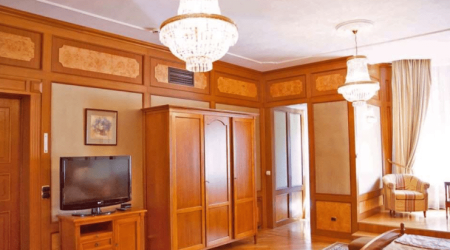 Апартаменты 2-местный 3-комнатный (корпус 4)